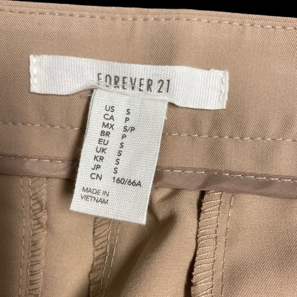 Forever 21 Casual Pant - Picture 4 of 8